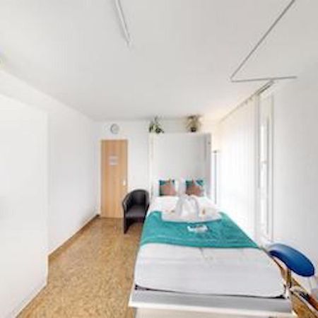 Appartamento Ueber Den Daecher Von Coira Esterno foto