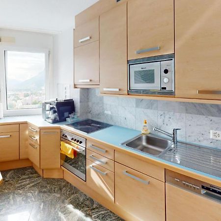 Appartamento Ueber Den Daecher Von Coira Esterno foto